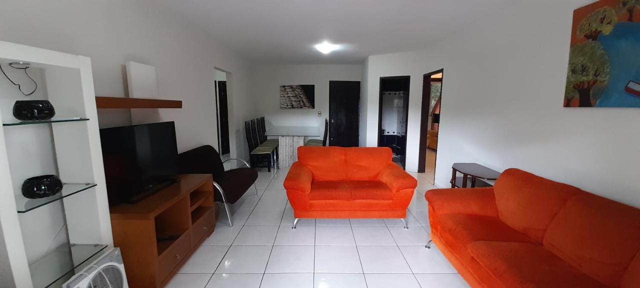 Apartamento Espacoso Com Estacionamento Incluido Foz do Iguaçu Exteriör bild