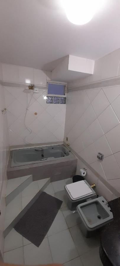 Apartamento Espacoso Com Estacionamento Incluido Foz do Iguaçu Exteriör bild